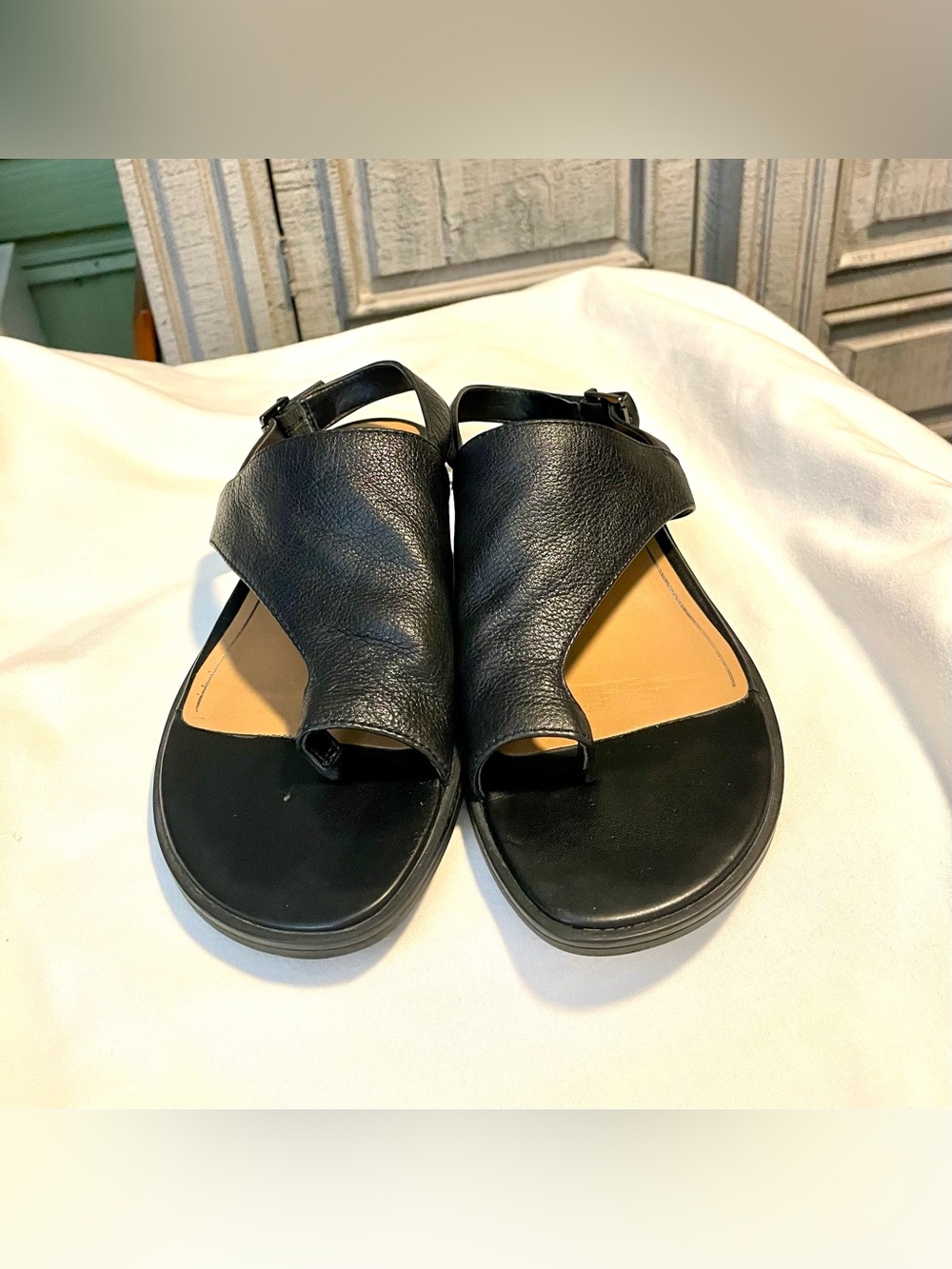 Vionic Ella Leather Slingback Sandal - Black -Buckle/Adjustable Strap-Wmn Sz 6.5